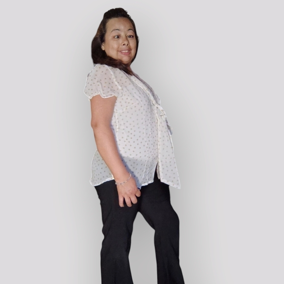 Denver Hayes Cream Polka Dot Blouse - Picture 3 of 4